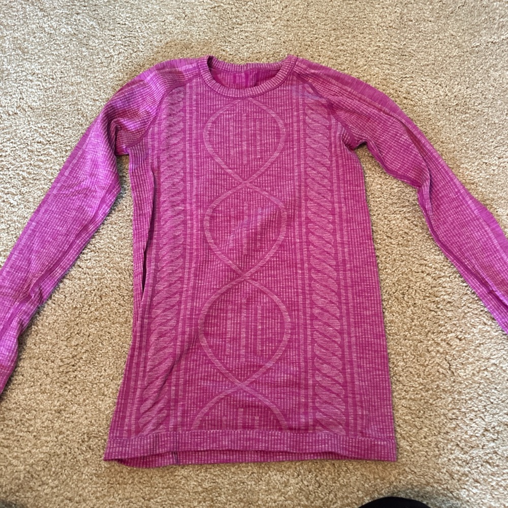 Vintage pink Lululemon long sleeve size 6